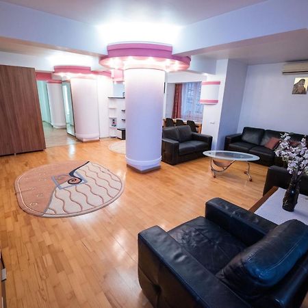 Cozy Apartment In Suceava Extérieur photo